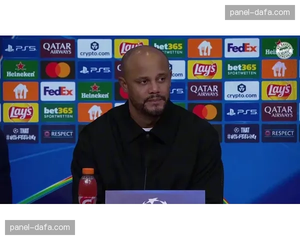 孔帕尼谈拜仁欧冠征程，强调球队双线作战专注度